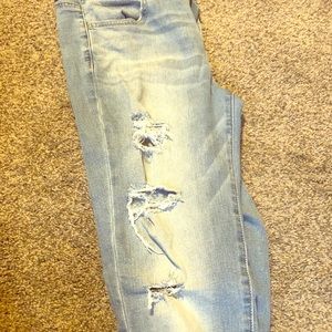 A.E. Light blue skinny jean